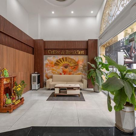 Gold Time Hotel Da Nang Zewnętrze zdjęcie
